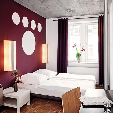 Five Elements And Capsules Frankfurt