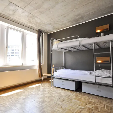 Five Elements And Capsules Frankfurt