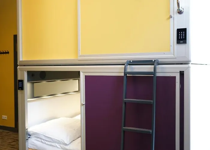 Five Elements And Capsules Frankfurt *