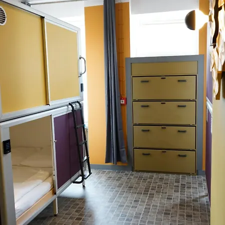 Hostel Five Elements And Capsules Frankfurt *