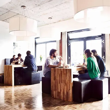Hostel Five Elements And Capsules Frankfurt Φραγκφούρτη