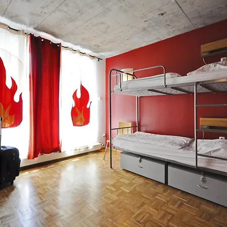 호스텔 Five Elements And Capsules Frankfurt 프랑크푸르트