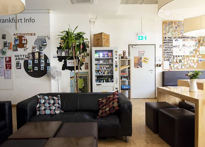 Five Elements And Capsules Frankfurt * Frankfurt am Main