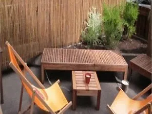 Five Elements And Capsules Frankfurt