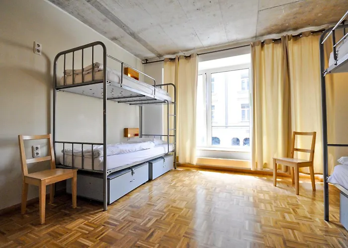 Five Elements And Capsules Frankfurt *