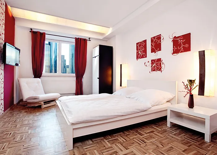 Five Elements And Capsules Frankfurt 美因河畔法兰克福
