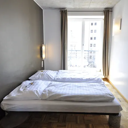 Hostel Five Elements And Capsules Frankfurt *