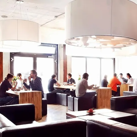 Hostel Five Elements And Capsules Frankfurt