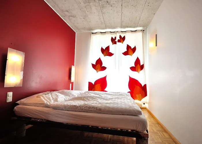 Five Elements And Capsules Frankfurt Hostel Frankfurt am Main